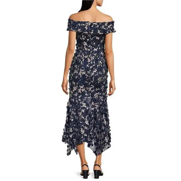 Xscape Off-the-Shoulder Embroidered 3D Floral Lace Mermaid Gown Size 10 NWT Xscape Off-the-Shoulder Embroidered 3D Floral Lace Mermaid Gown Size 10 NWT